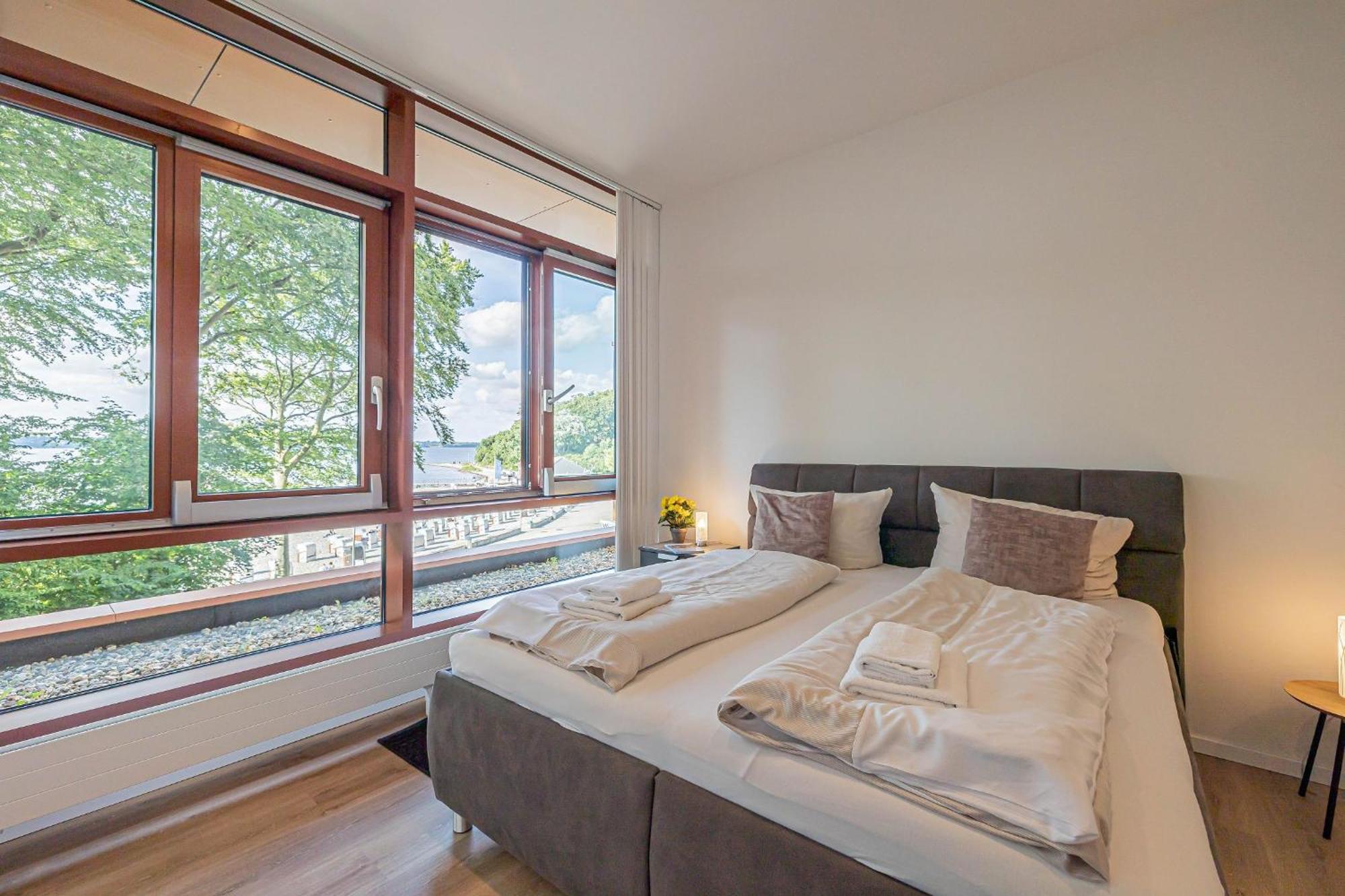 Fewo1846 Intermar - Leichte Brise - Modernes Studioapartment Mit Meerblick Gluecksburg Luaran gambar